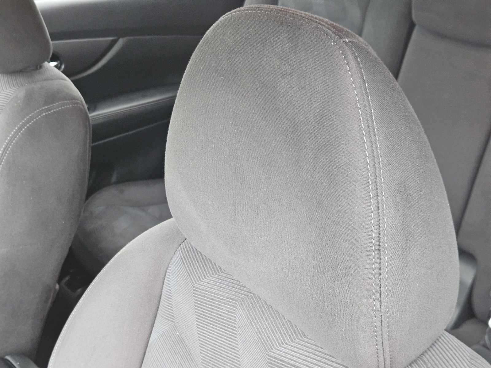 Thumbnail: 2015 Nissan Rogue - 15