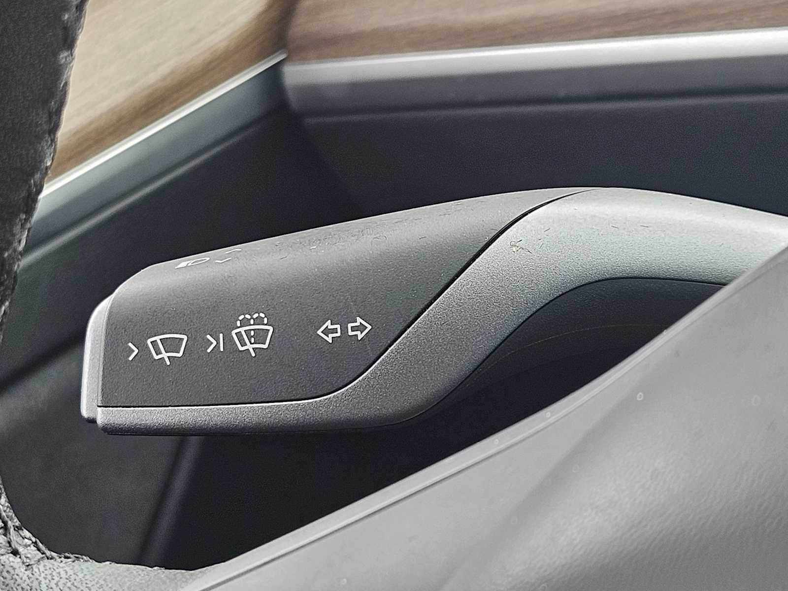 Thumbnail: 2024 Tesla Model Y - 21