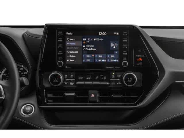 Thumbnail: 2022 Toyota Highlander - 12