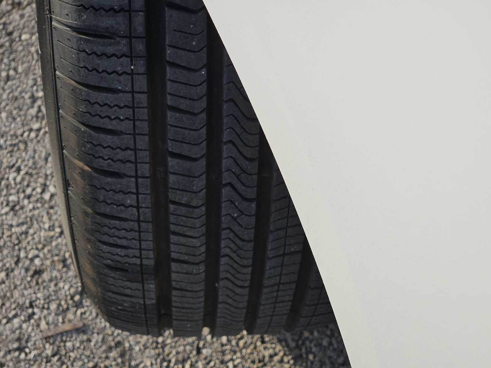 Thumbnail: 2023 Toyota Corolla - 10