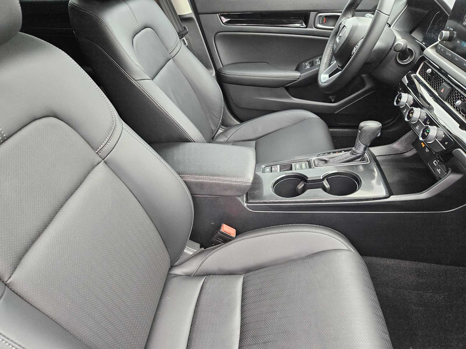 Thumbnail: 2024 Honda Civic - 14