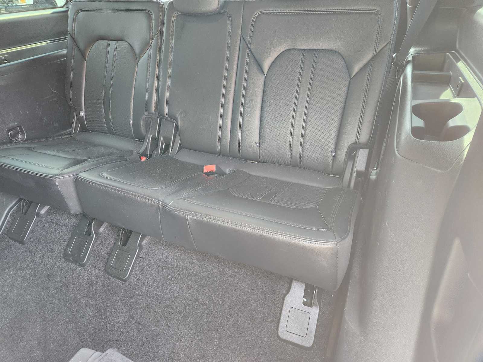 Thumbnail: 2021 Ford Expedition - 31