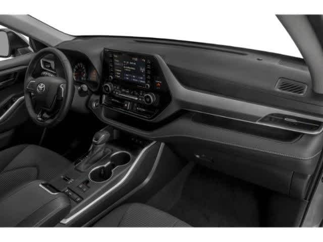 Thumbnail: 2022 Toyota Highlander - 17