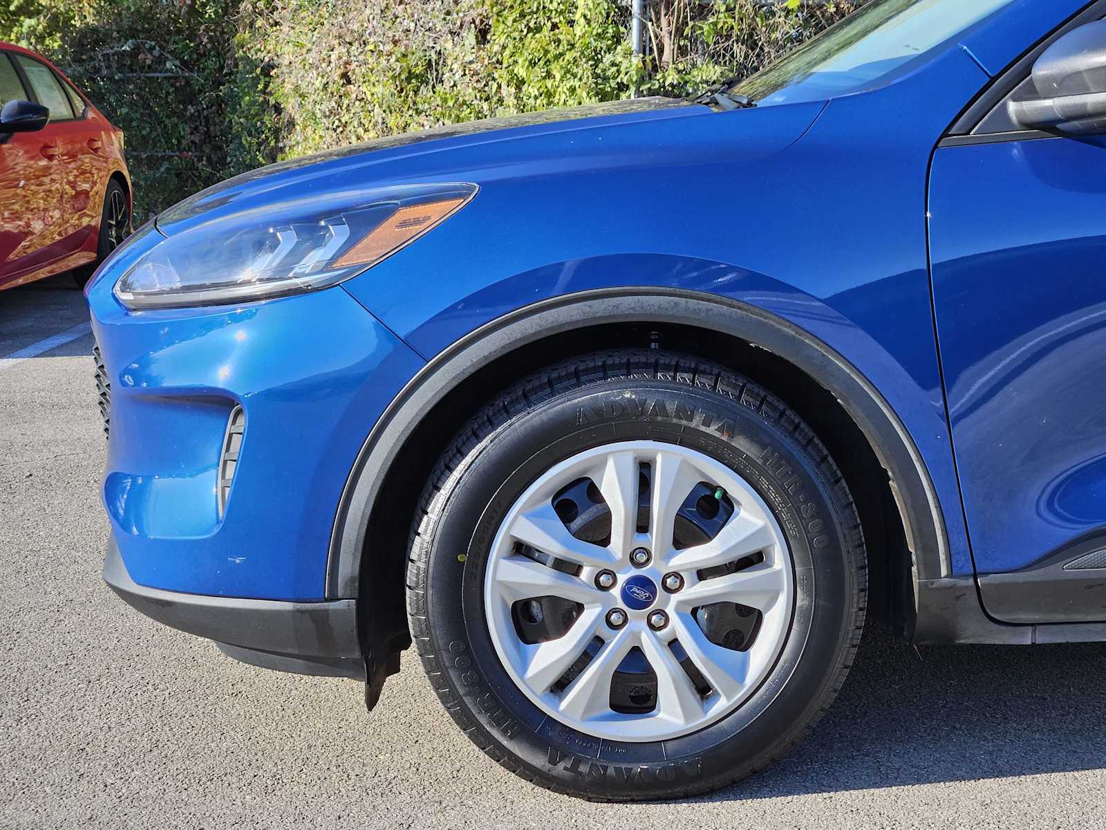 Thumbnail: 2022 Ford Escape - 8