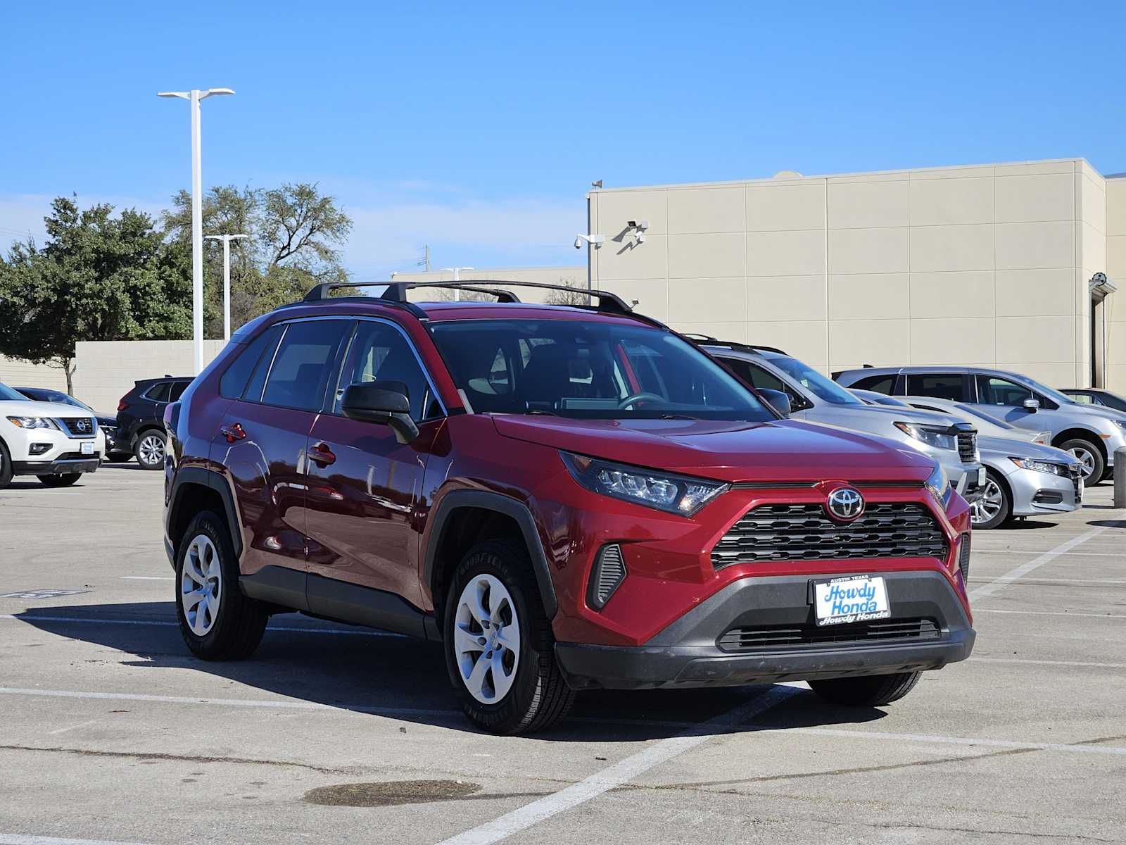 Thumbnail: 2020 Toyota RAV4 - 3