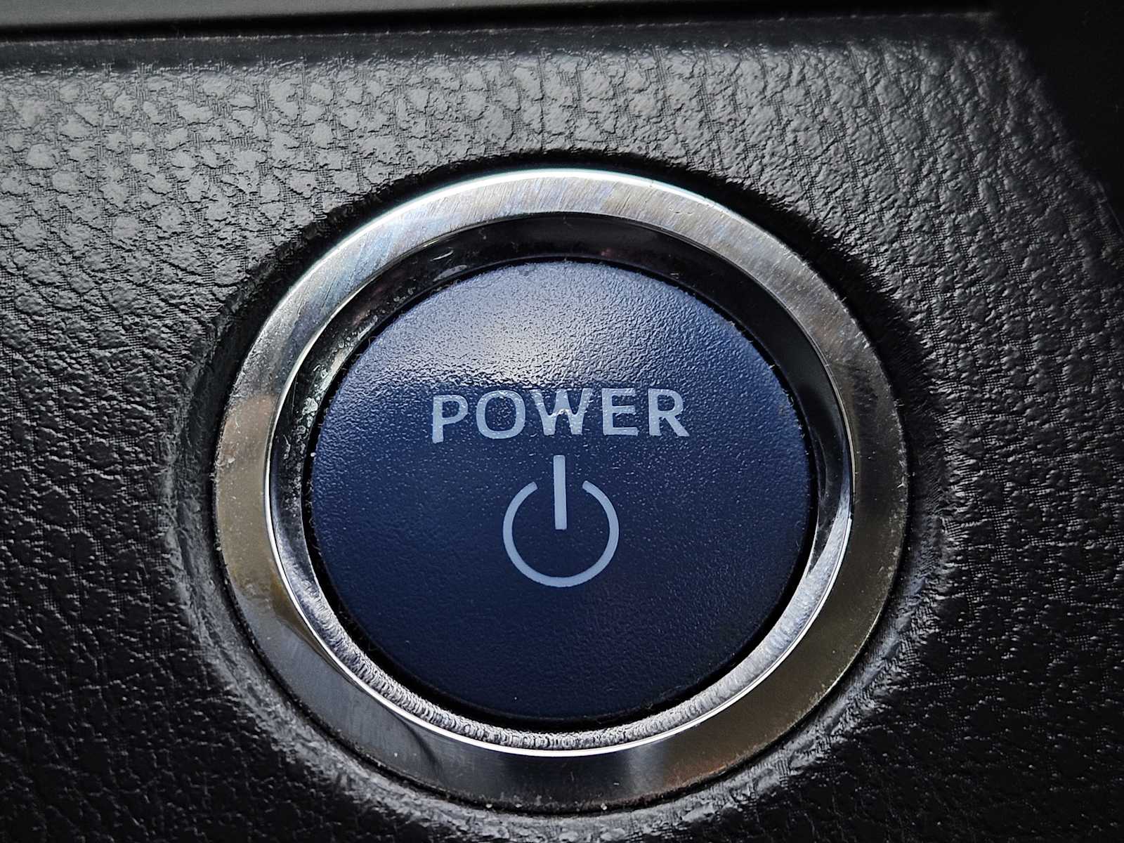 Thumbnail: 2022 Toyota Camry - 21