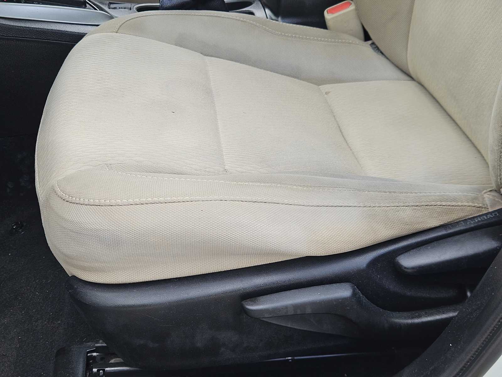 Thumbnail: 2014 Toyota Corolla - 23