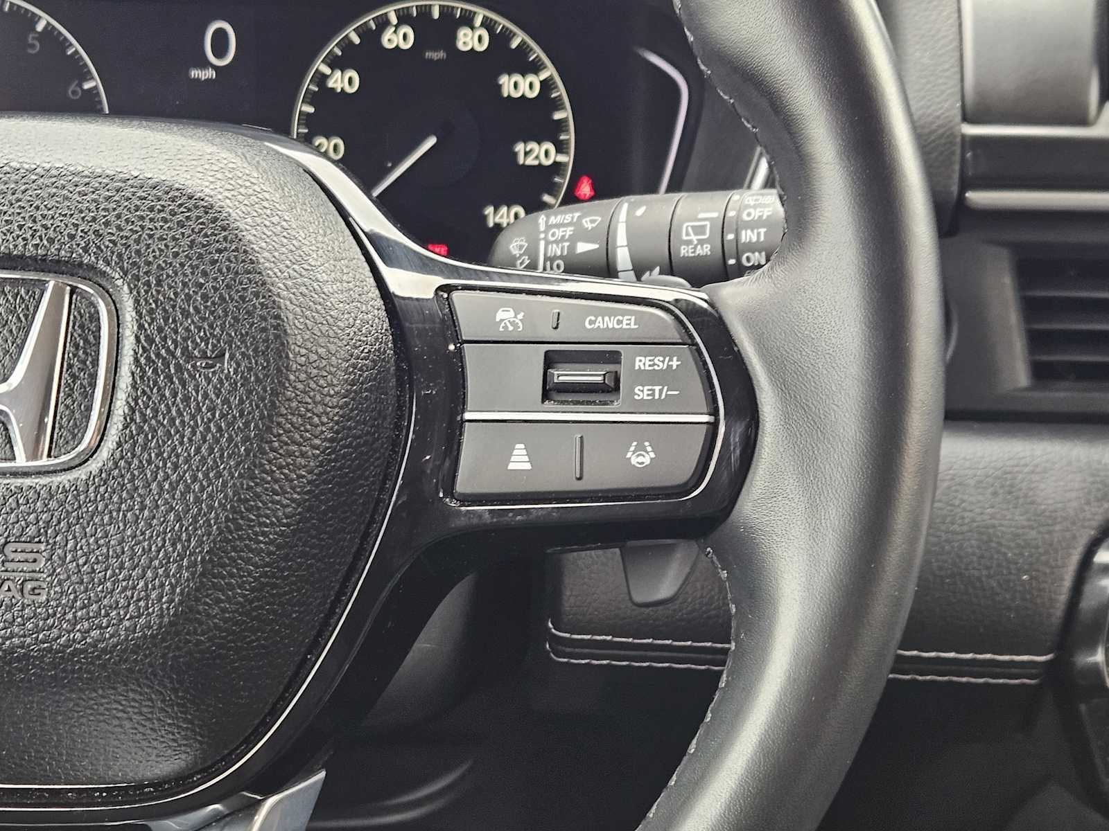 Thumbnail: 2023 Honda Pilot - 27