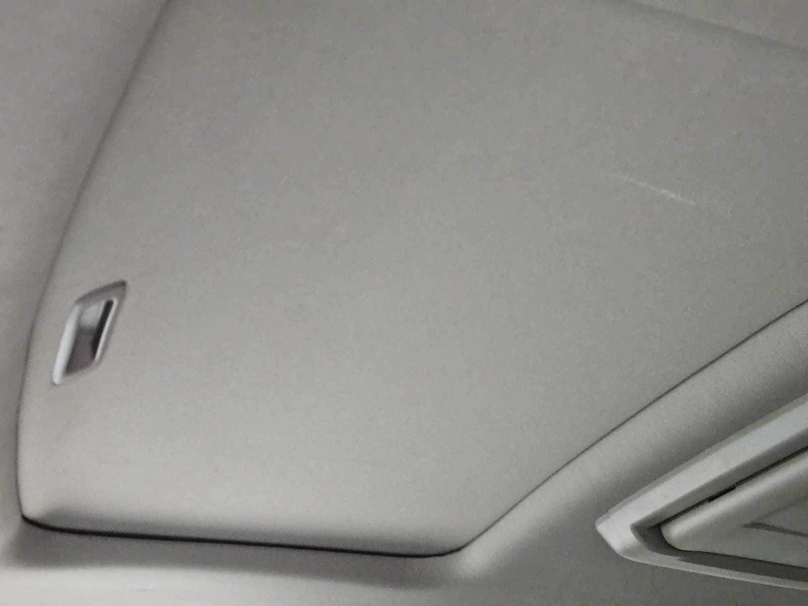 Thumbnail: 2017 Honda Pilot - 25