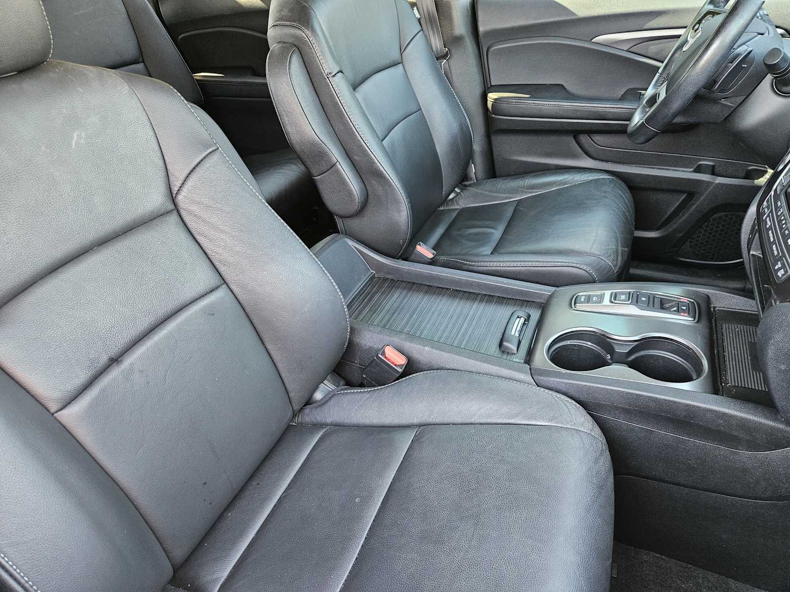 Thumbnail: 2022 Honda Pilot - 14