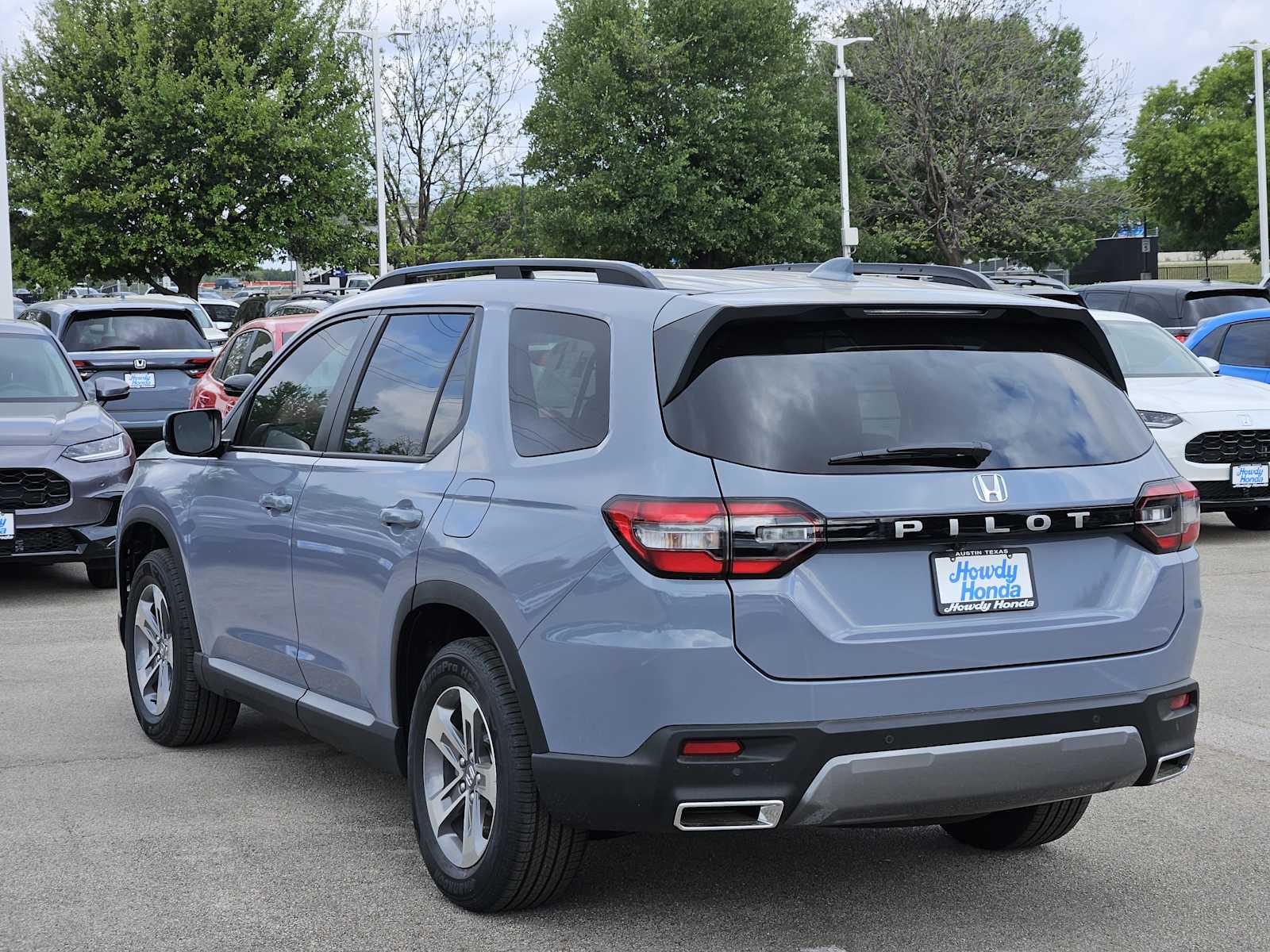 Thumbnail: 2026 Honda Pilot - 4