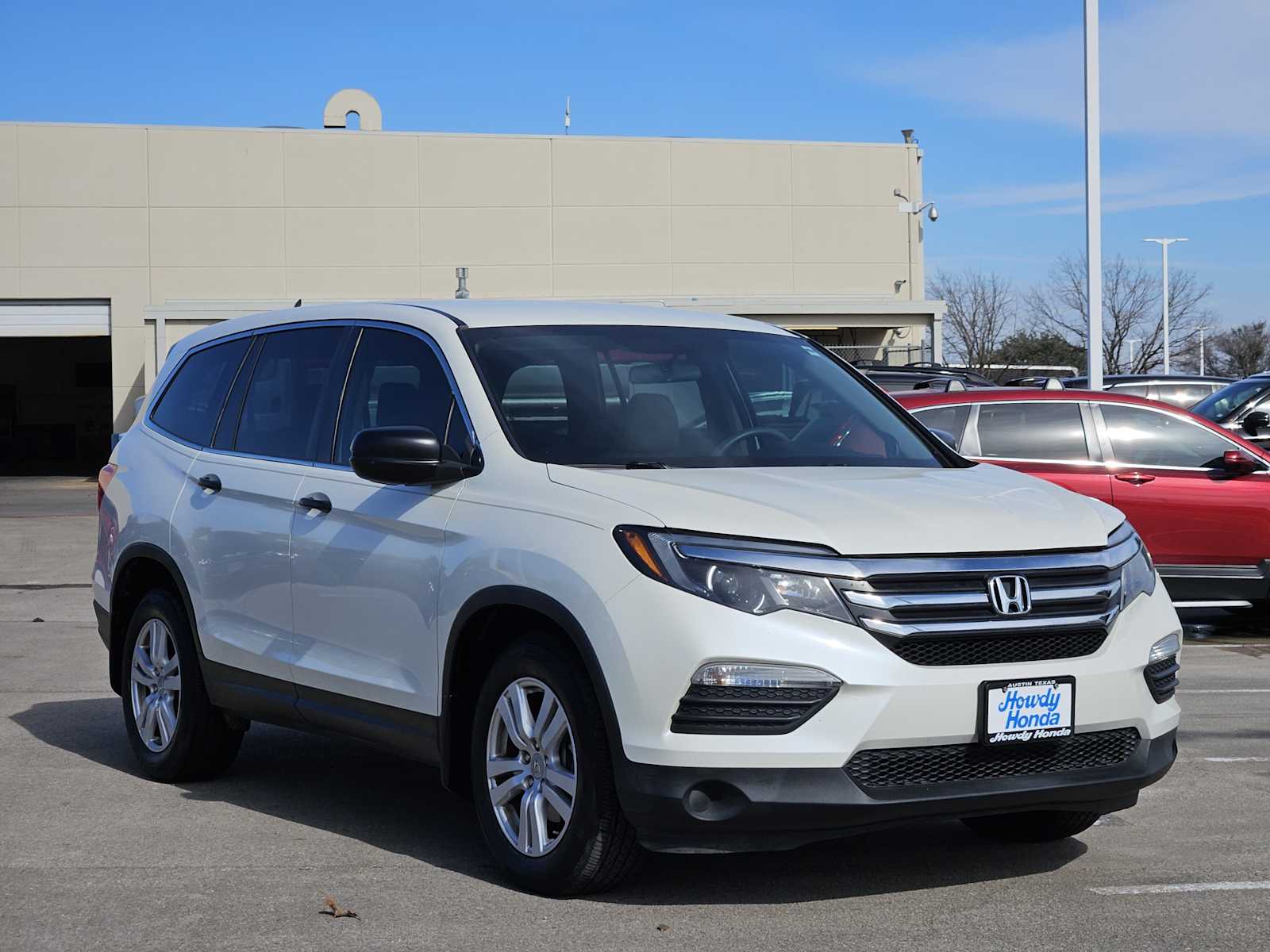 Thumbnail: 2016 Honda Pilot - 3