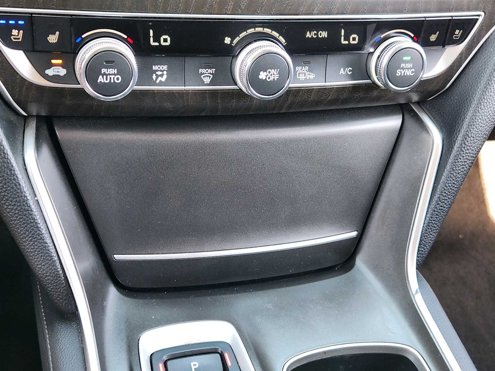 Thumbnail: 2019 Honda Accord - 19