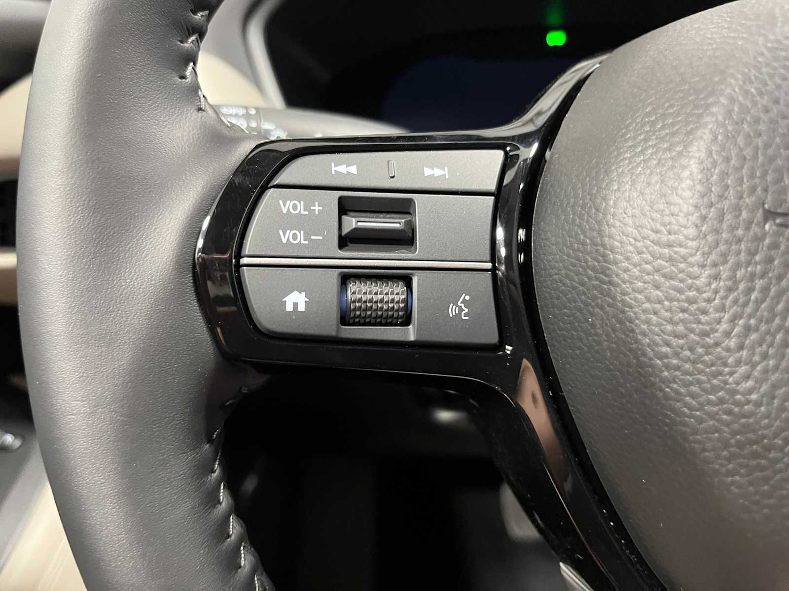 Thumbnail: 2026 Honda HR-V - 17