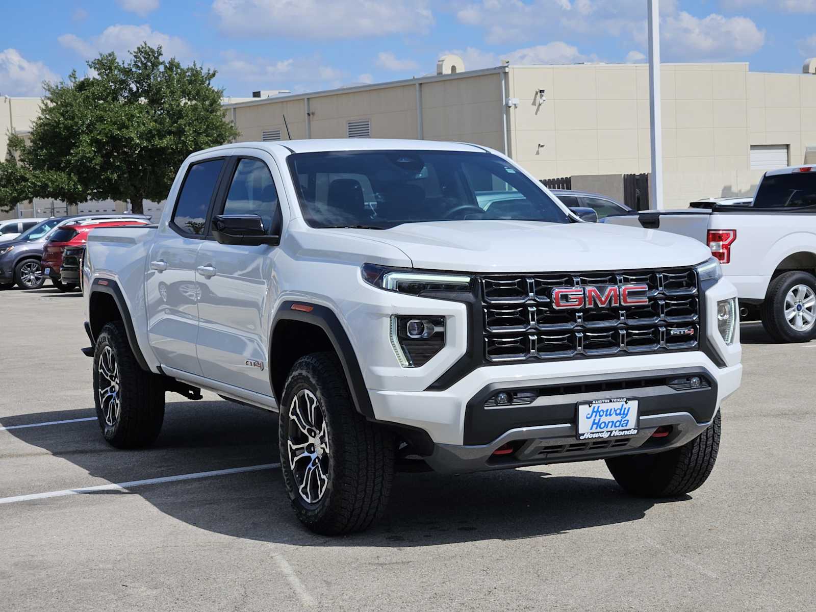 2024 Gmc Canyon AT4 photo 3