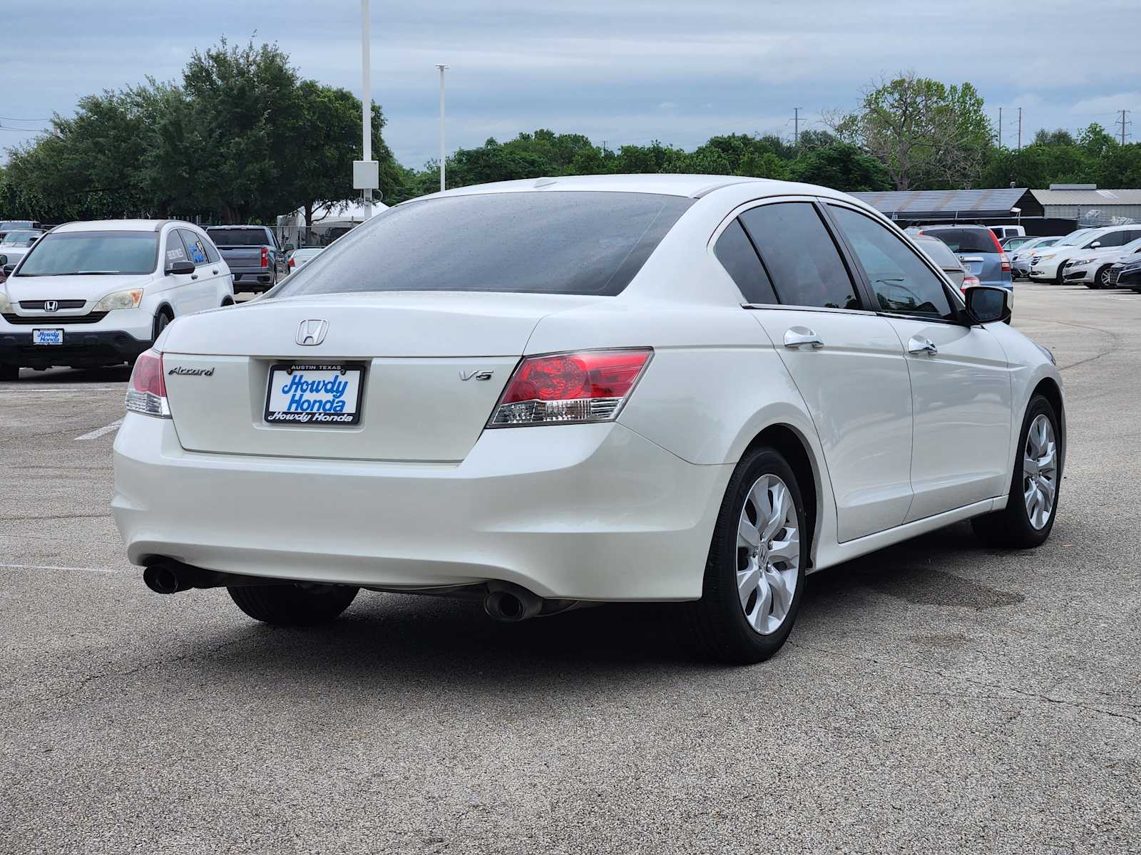 Thumbnail: 2010 Honda Accord - 6