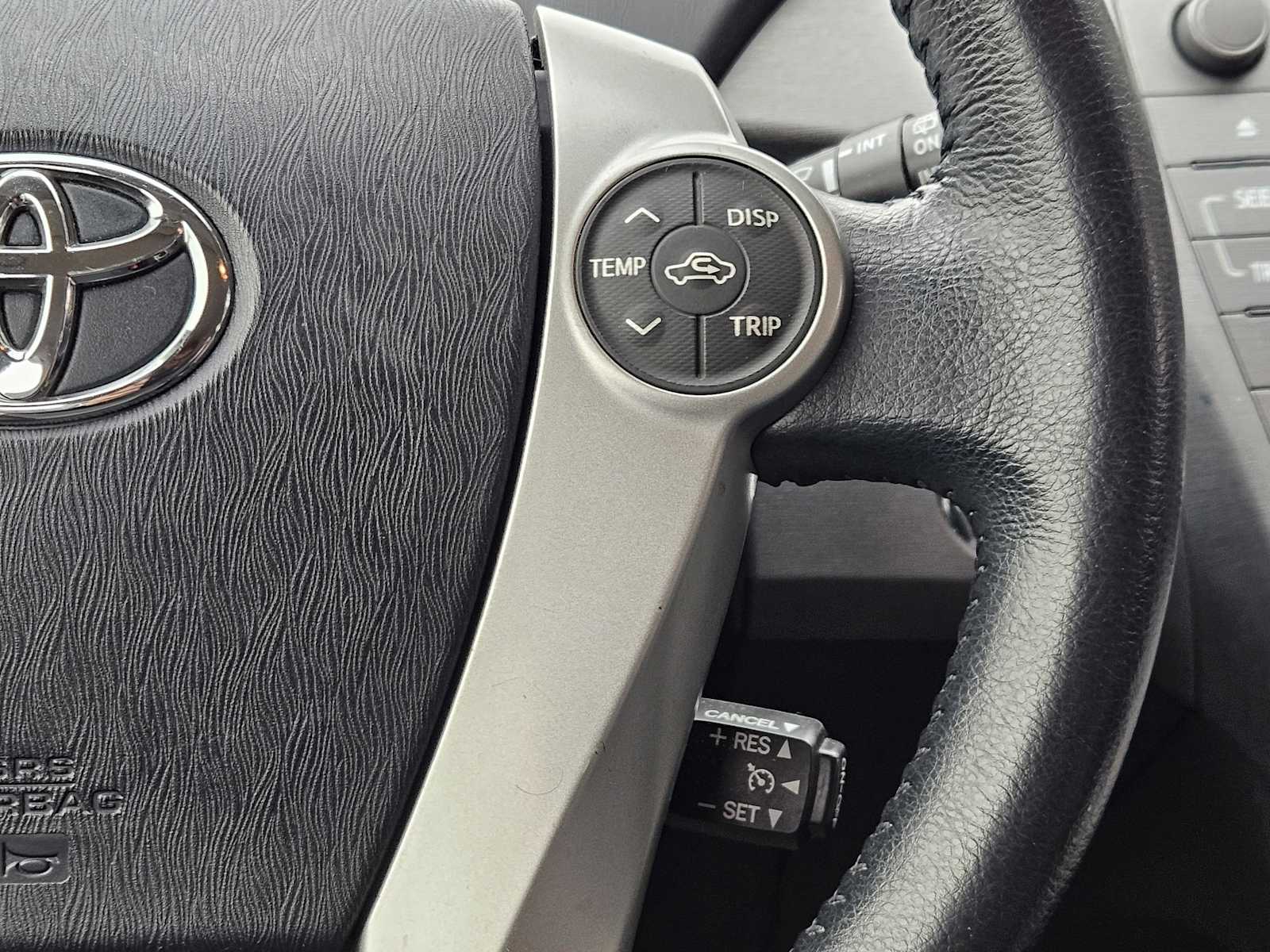 Thumbnail: 2014 Toyota Prius - 27