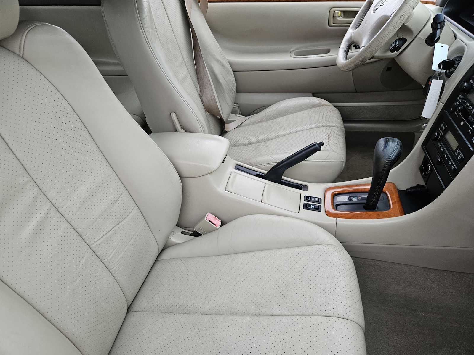 Thumbnail: 2002 Toyota Camry Solara - 14