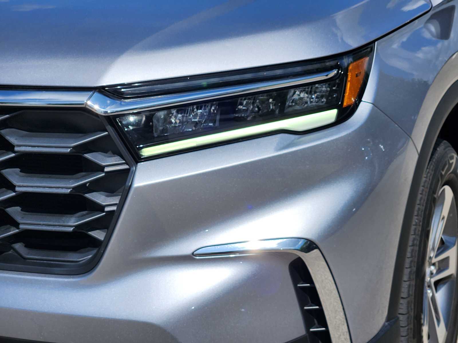 Thumbnail: 2023 Honda Pilot - 6