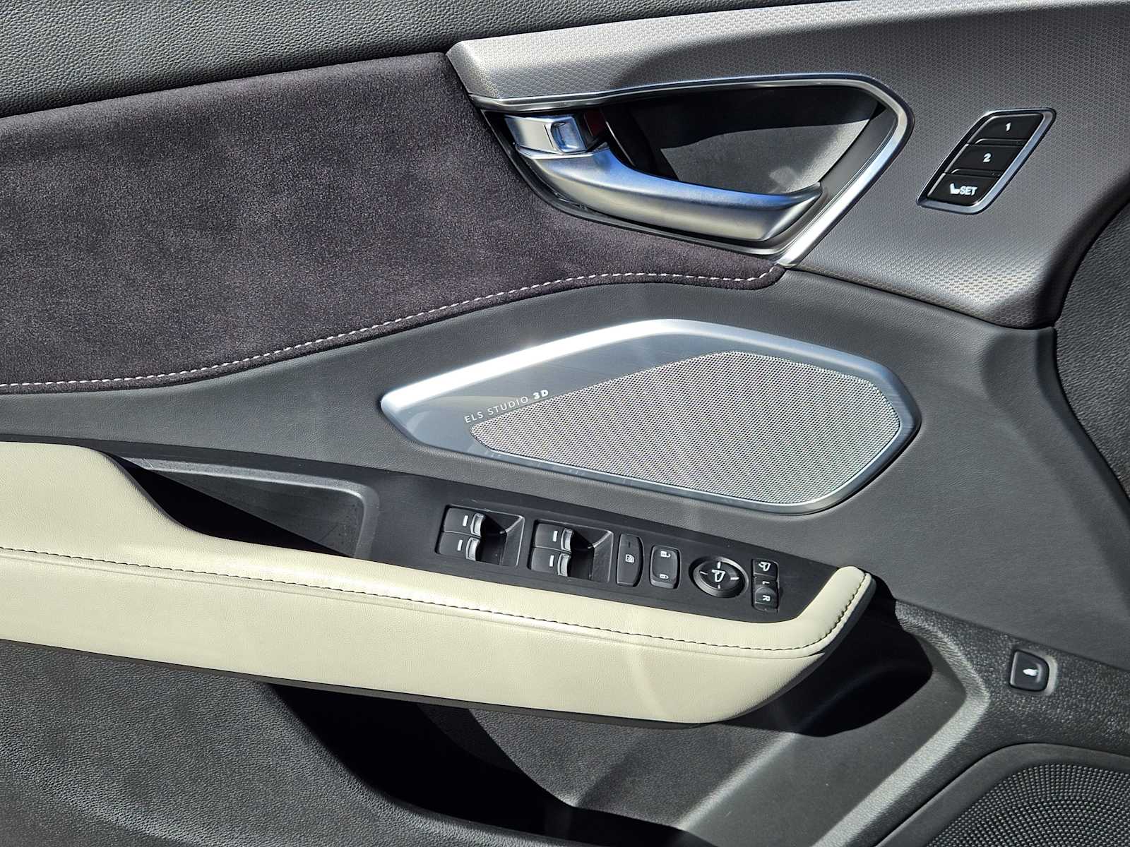 Thumbnail: 2024 Acura RDX - 23