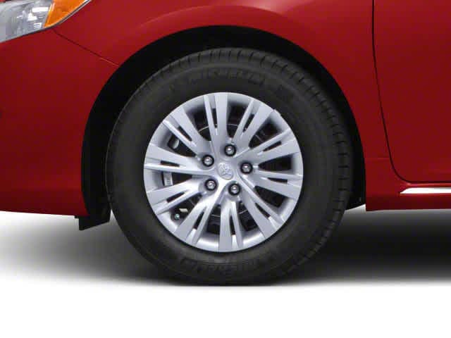 Thumbnail: 2012 Toyota Camry - 12