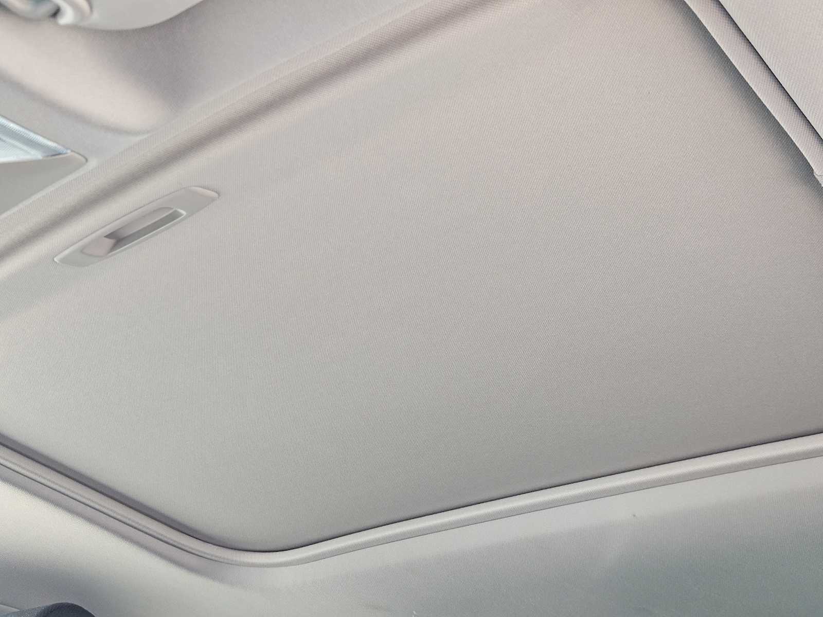 Thumbnail: 2021 Toyota RAV4 - 24