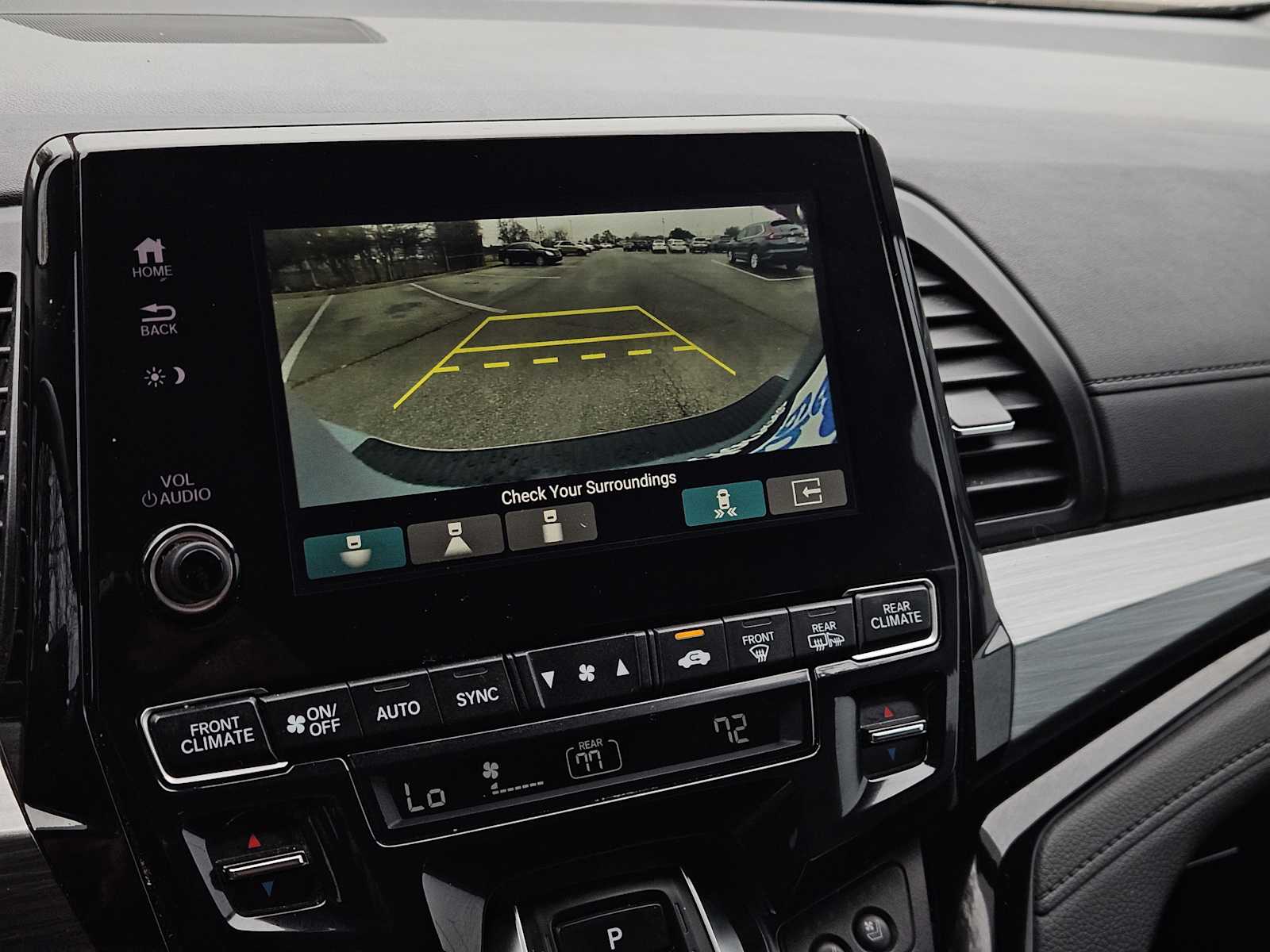 Thumbnail: 2023 Honda Odyssey - 17