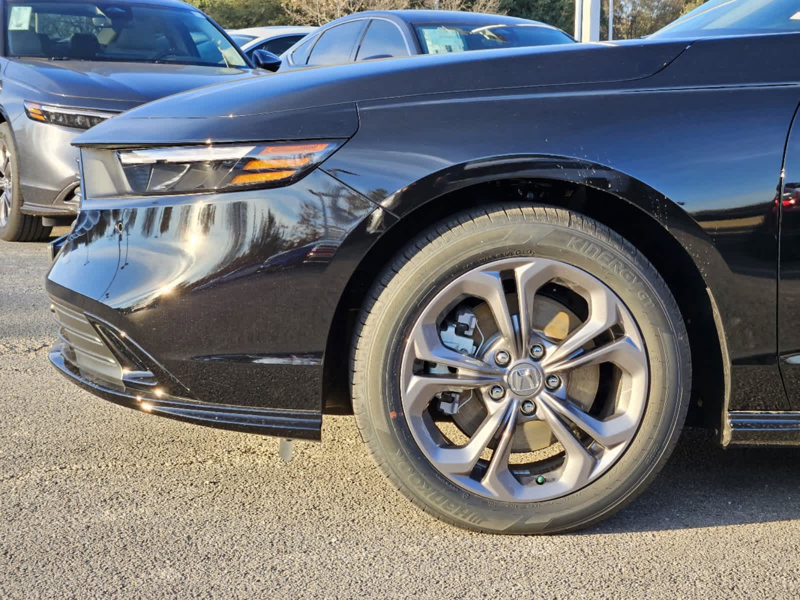 Thumbnail: 2025 Honda Accord - 9