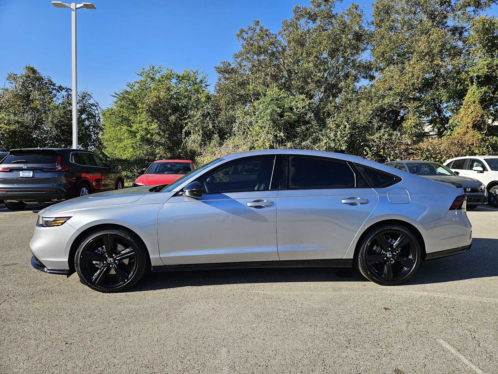 2025 Honda Accord Hybrid Sport-L photo 4