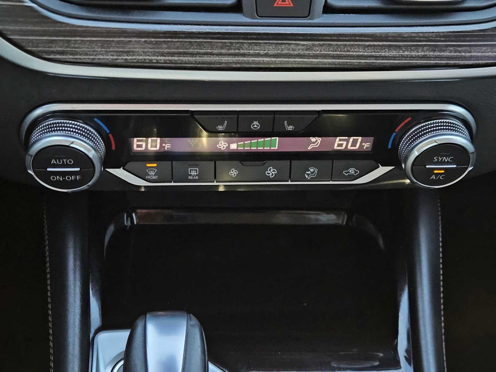 Thumbnail: 2020 Nissan Altima - 19