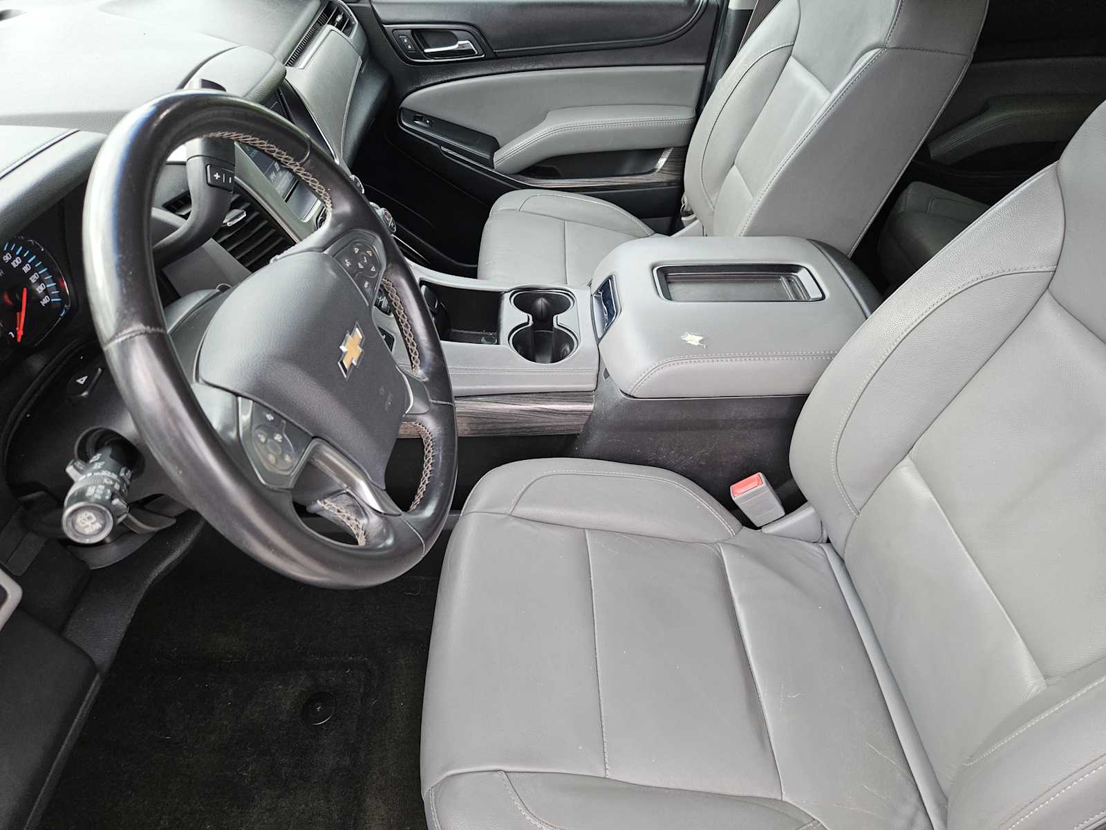 Thumbnail: 2016 Chevrolet Tahoe - 12