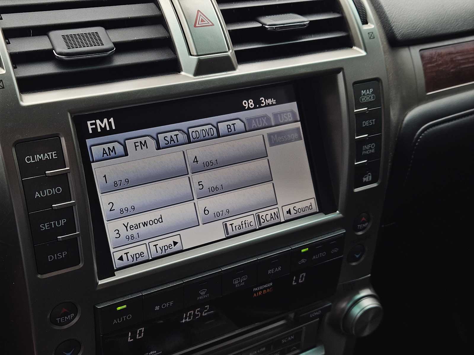 Thumbnail: 2013 Lexus GX - 16