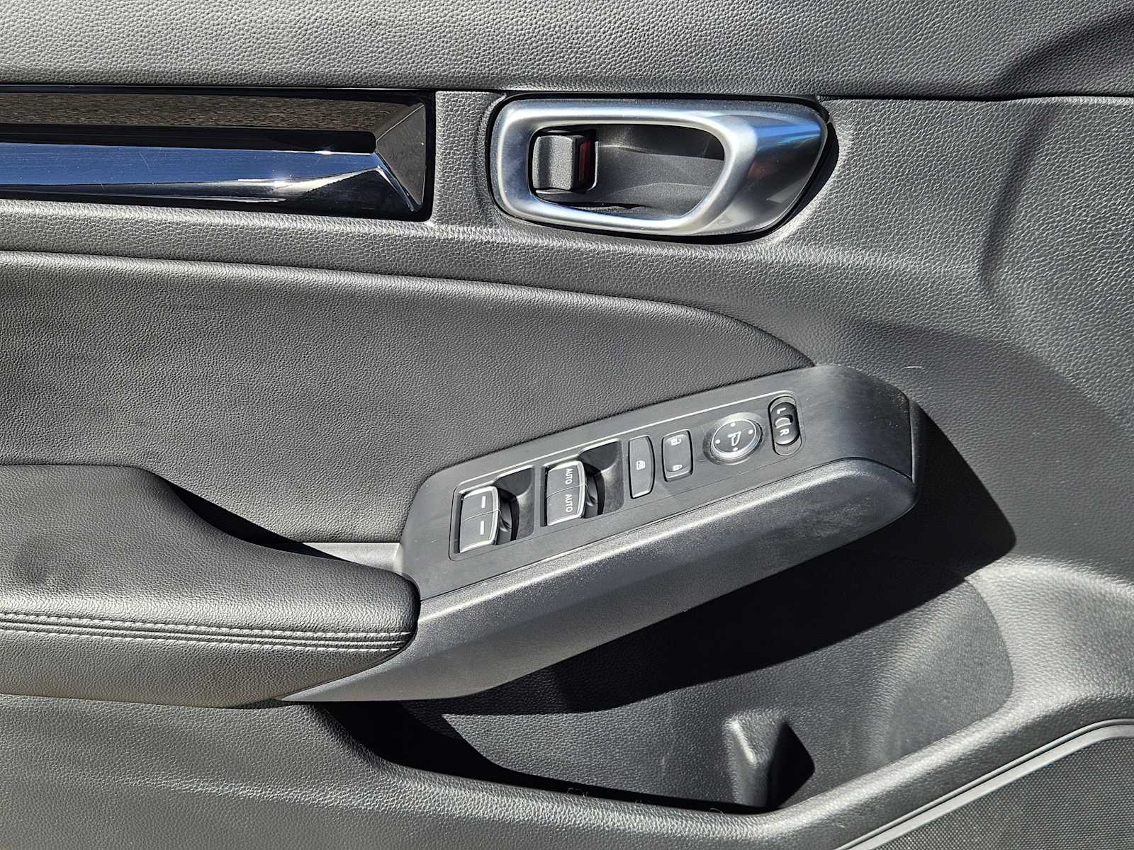 Thumbnail: 2024 Honda Civic - 21