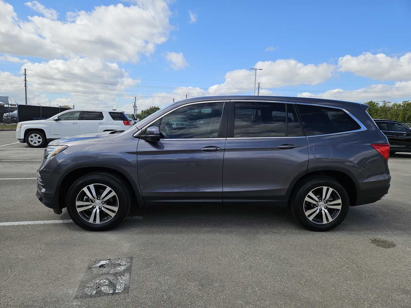 2018 Honda Pilot EX-L photo 3