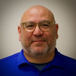 Staff member Ricardo Medina from 8f7450e92374