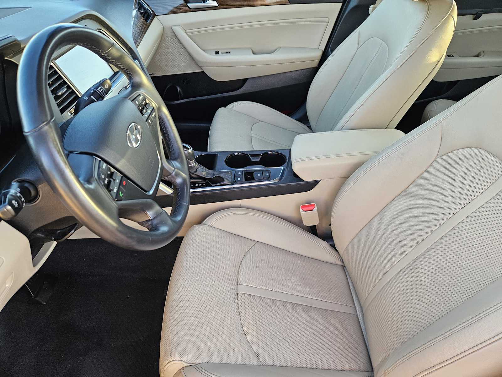 Thumbnail: 2016 Hyundai Sonata - 13