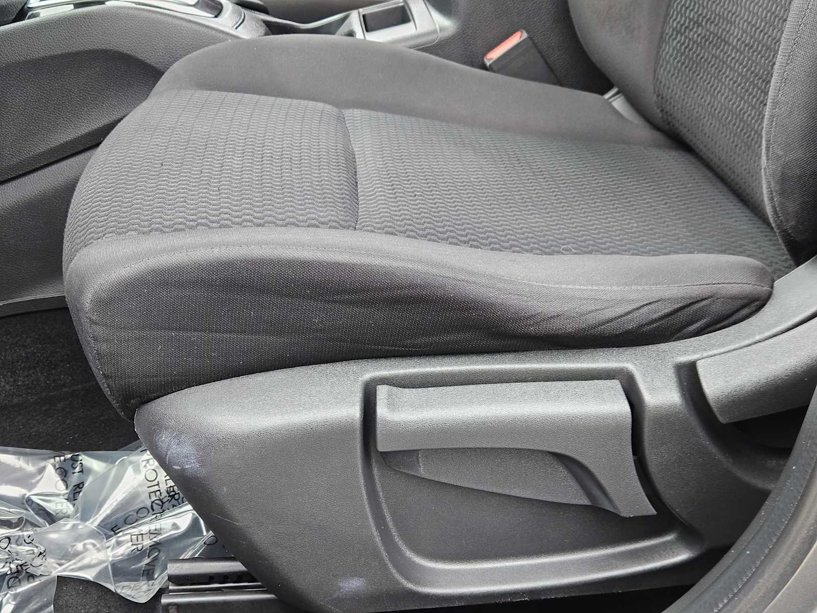 Thumbnail: 2018 Nissan Rogue Sport - 21