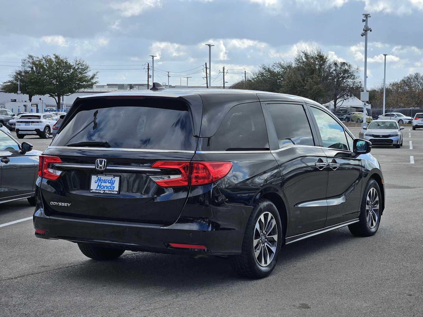 Thumbnail: 2023 Honda Odyssey - 6