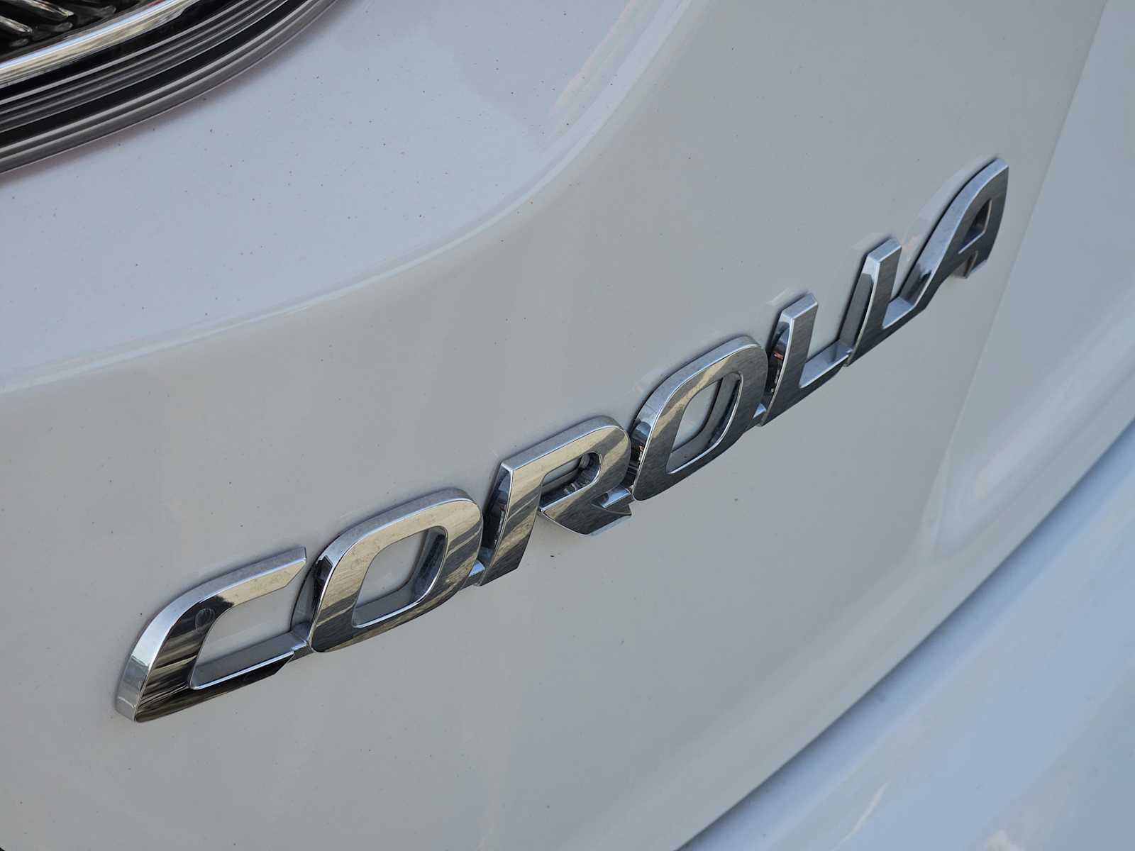 Thumbnail: 2023 Toyota Corolla - 11