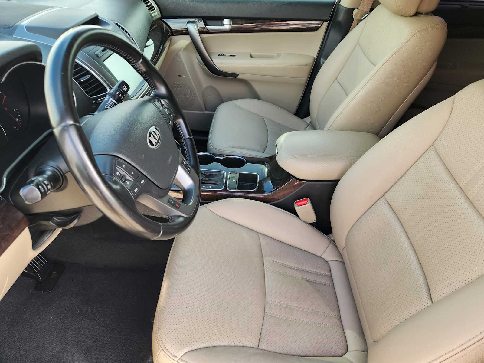 Thumbnail: 2014 Kia Sorento - 13