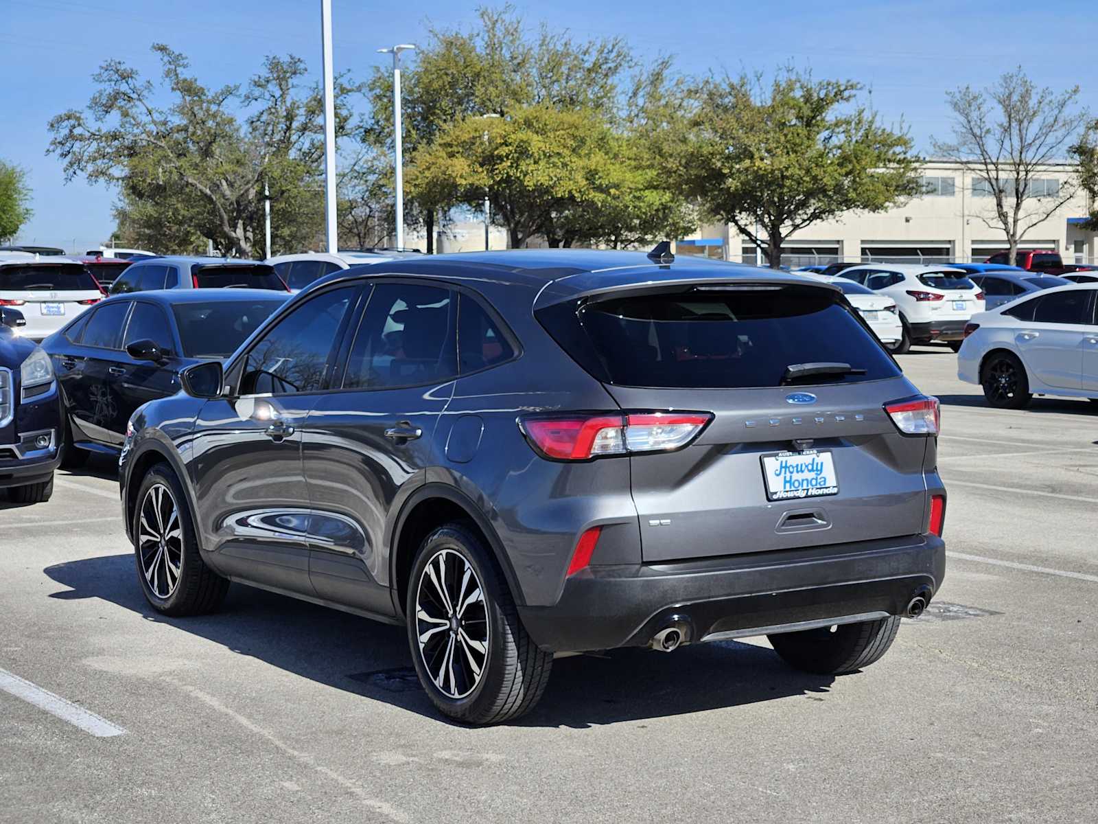 Thumbnail: 2021 Ford Escape - 5