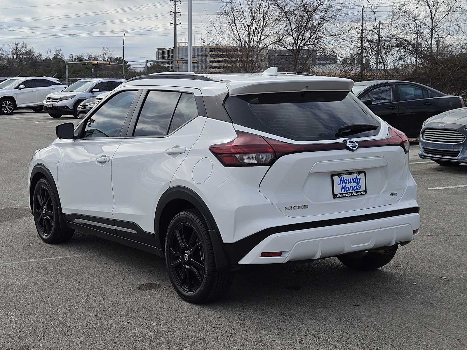 Thumbnail: 2021 Nissan Kicks - 5