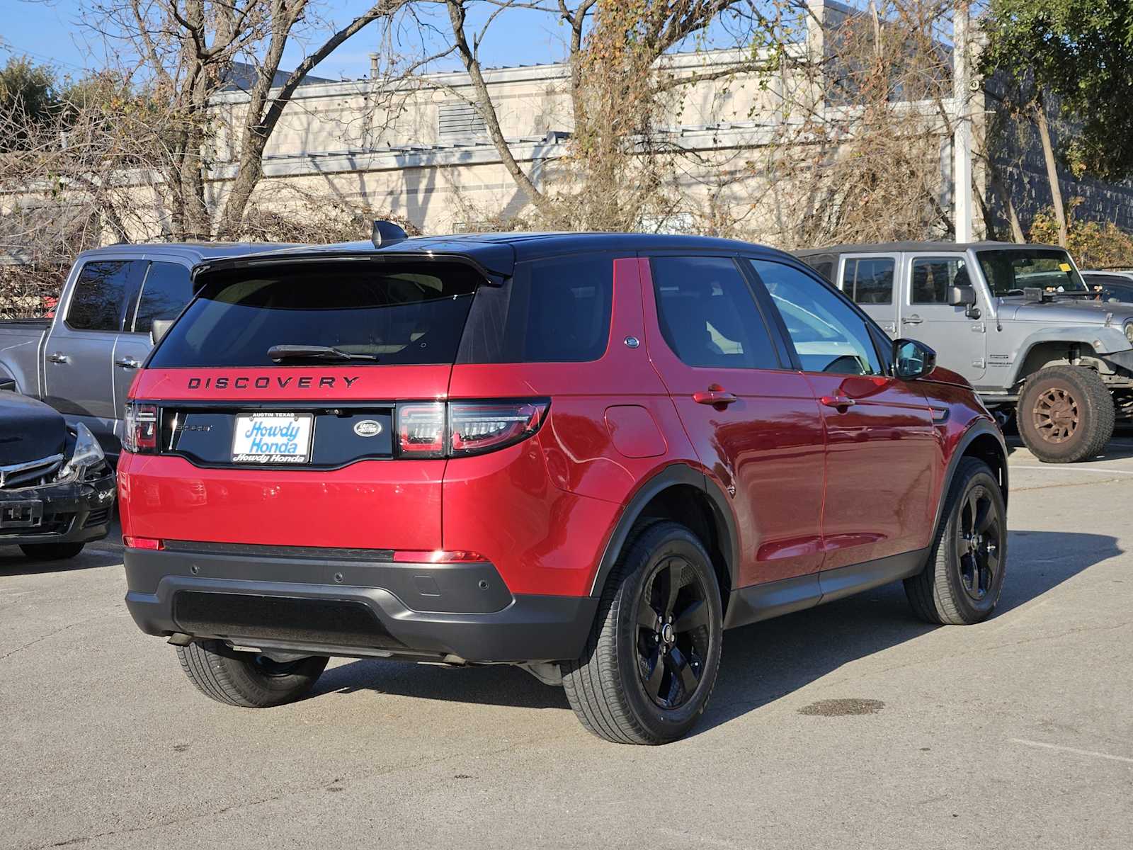 Thumbnail: 2020 Land Rover Discovery Sport - 6