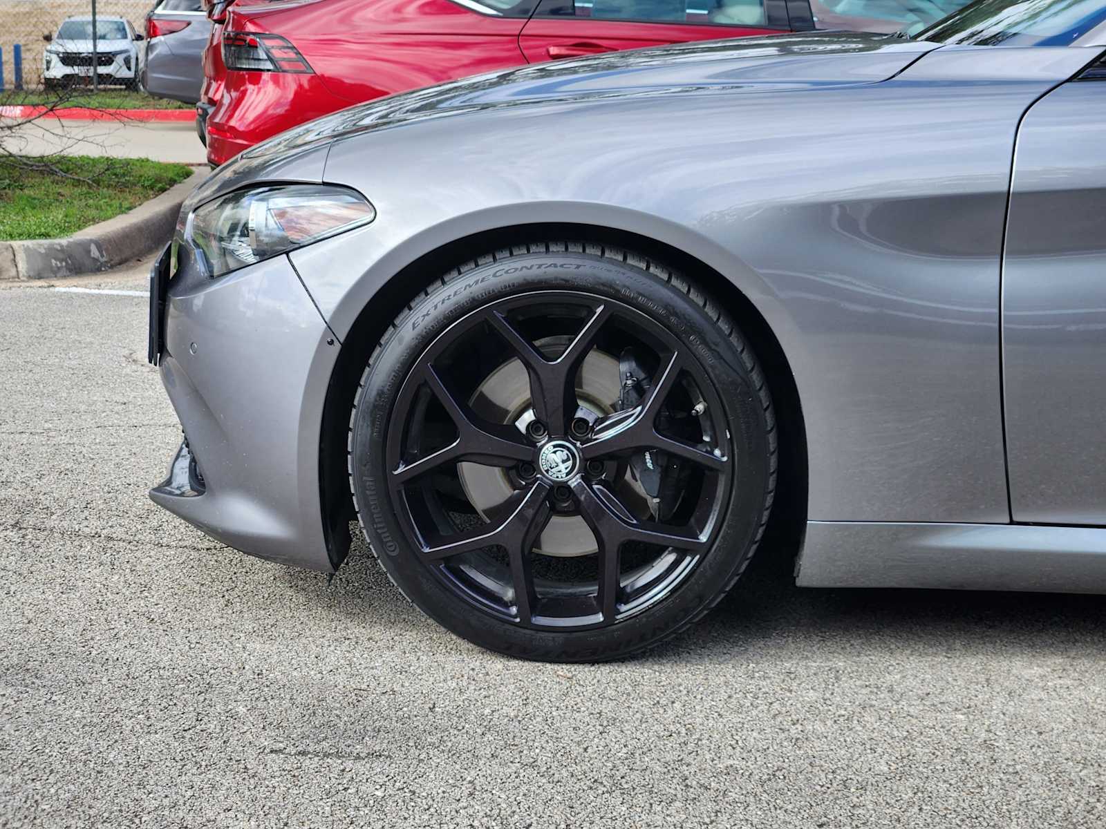 Thumbnail: 2020 Alfa Romeo Giulia - 8