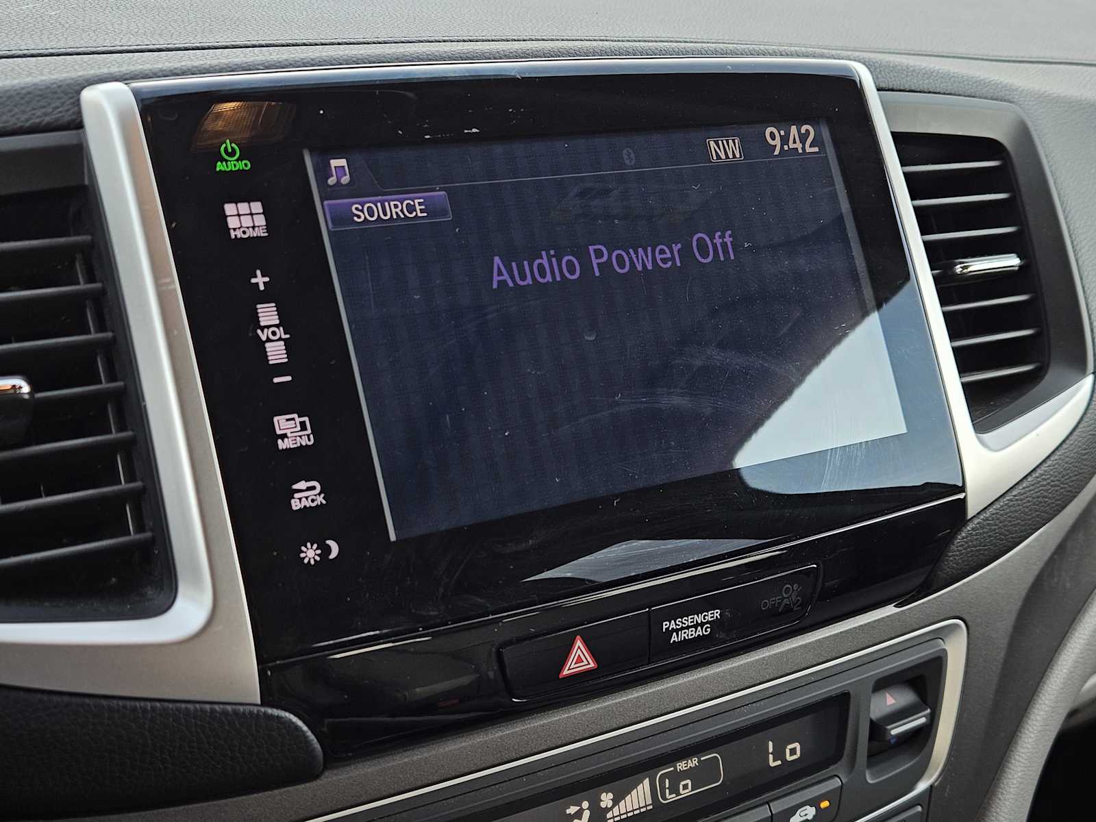 Thumbnail: 2016 Honda Pilot - 14