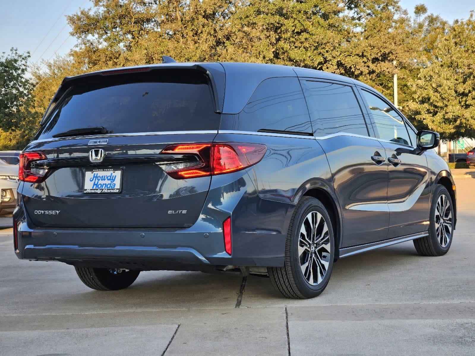 Thumbnail: 2026 Honda Odyssey - 5