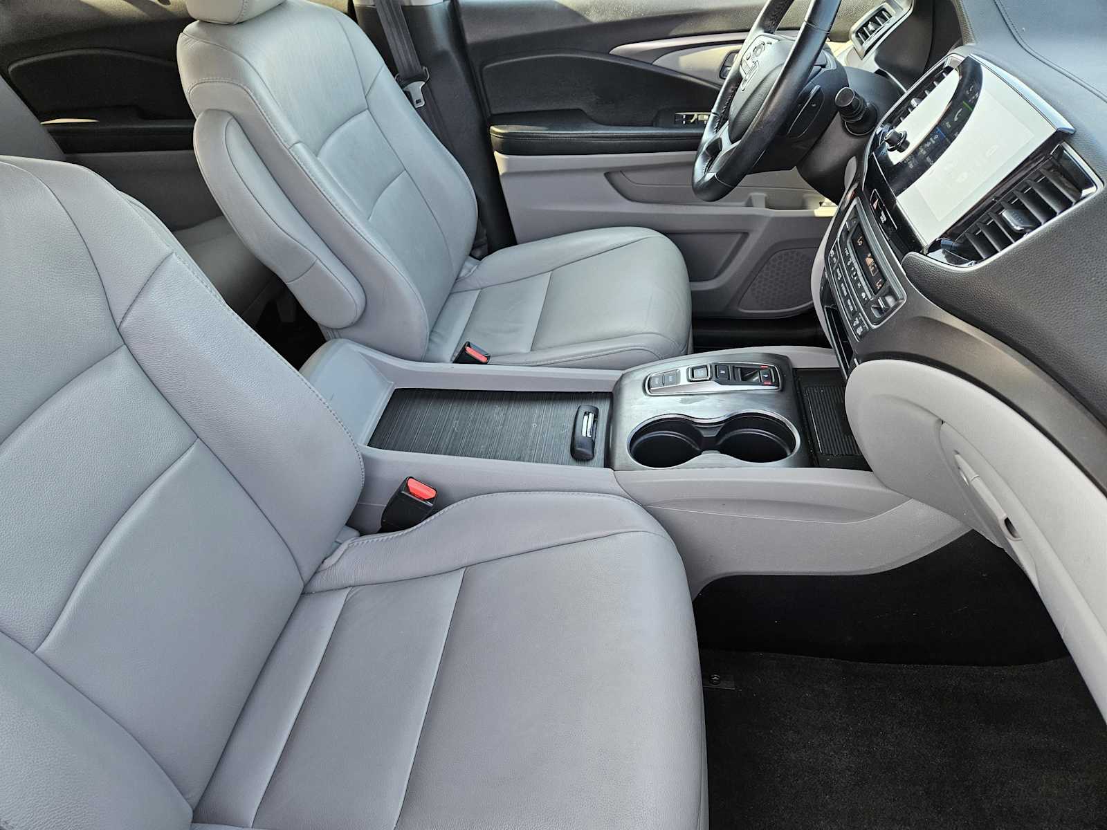 Thumbnail: 2022 Honda Pilot - 14