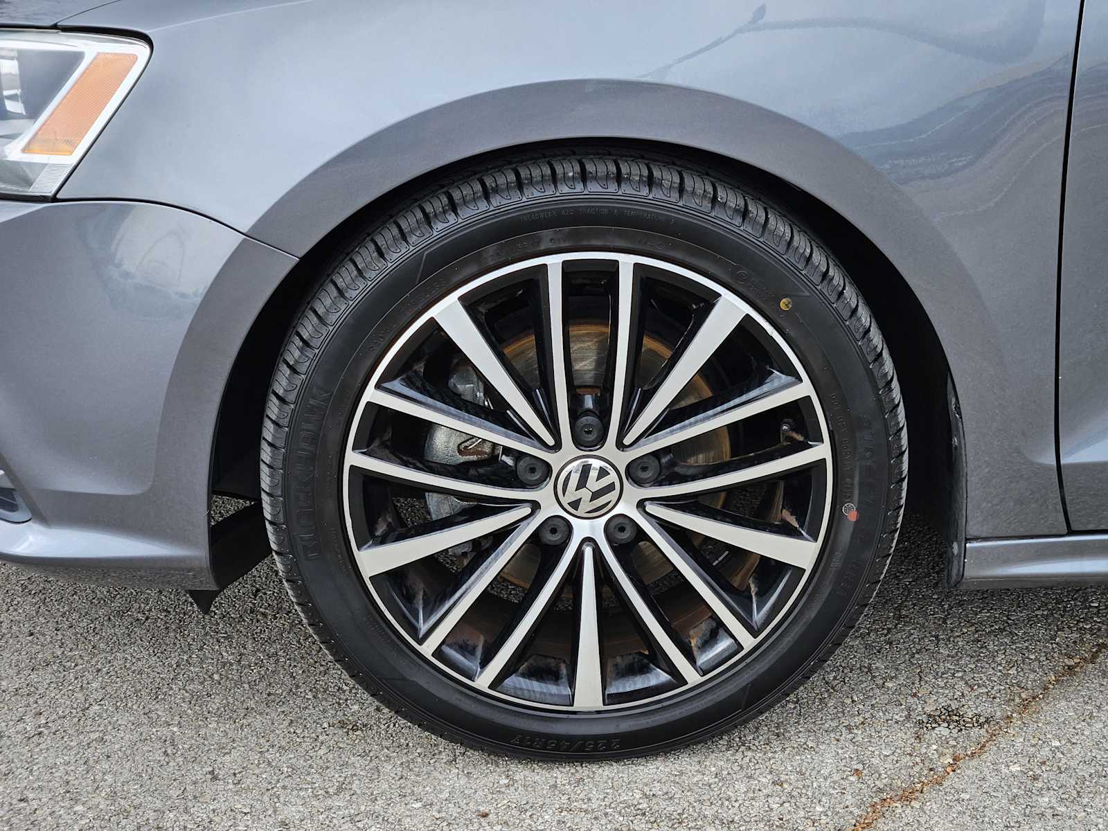 Thumbnail: 2016 Volkswagen Jetta - 9