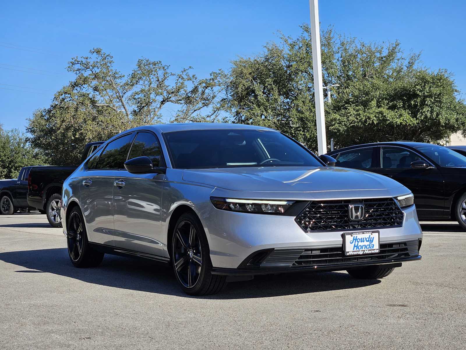 2025 Honda Accord Hybrid Sport-L photo 3