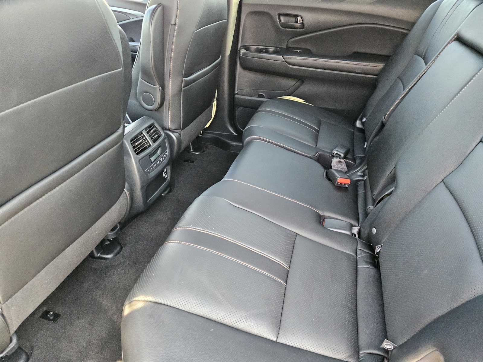 Thumbnail: 2022 Honda Pilot - 29